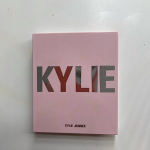 Kylie Cosmetics Bronzer